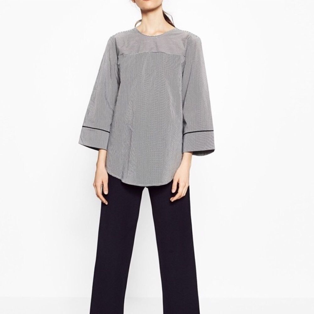 Gray Pinstriped Graphic Red Backside 3/4” Sleeve U Hemline by Zara